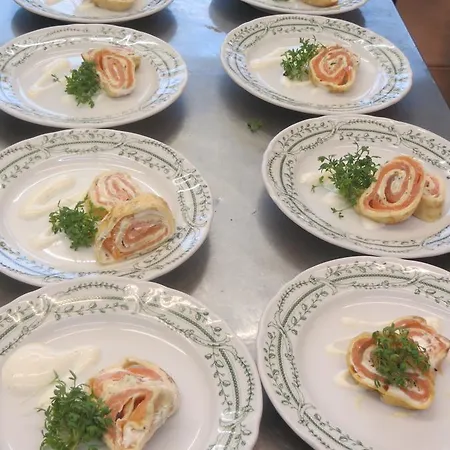Hotel-restaurant Schwarzkopf ホテル 3*