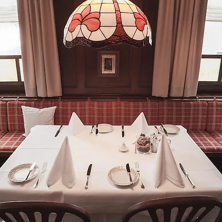 Hotel-restaurant Schwarzkopf فندق