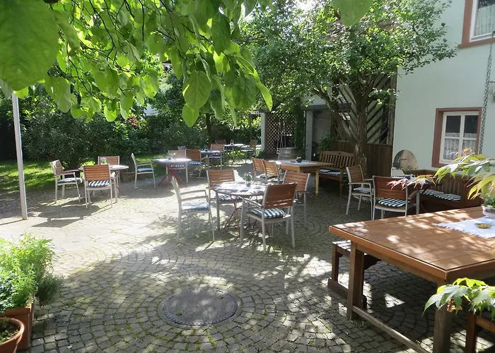 מלון Hotel-restaurant Schwarzkopf Frammersbach